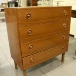 861 6208 CHEST OF DRAWERS